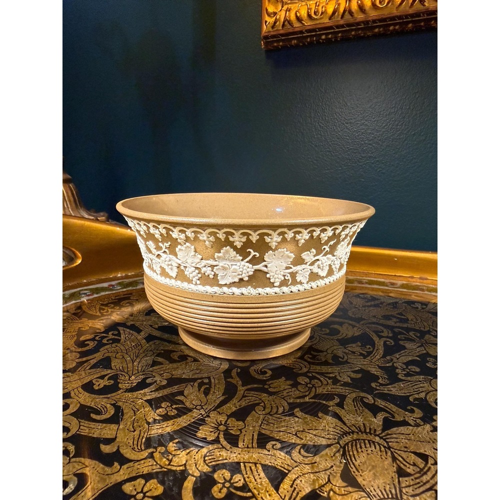Antique Ridgway Dublin 1442‎ Grapevine Relief Bowl – 5.25" Brown Jasperware